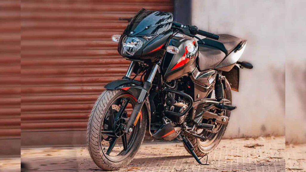 Bajaj Pulsar 150: this stylish sports bike is available for just ₹ 28,000, know full details