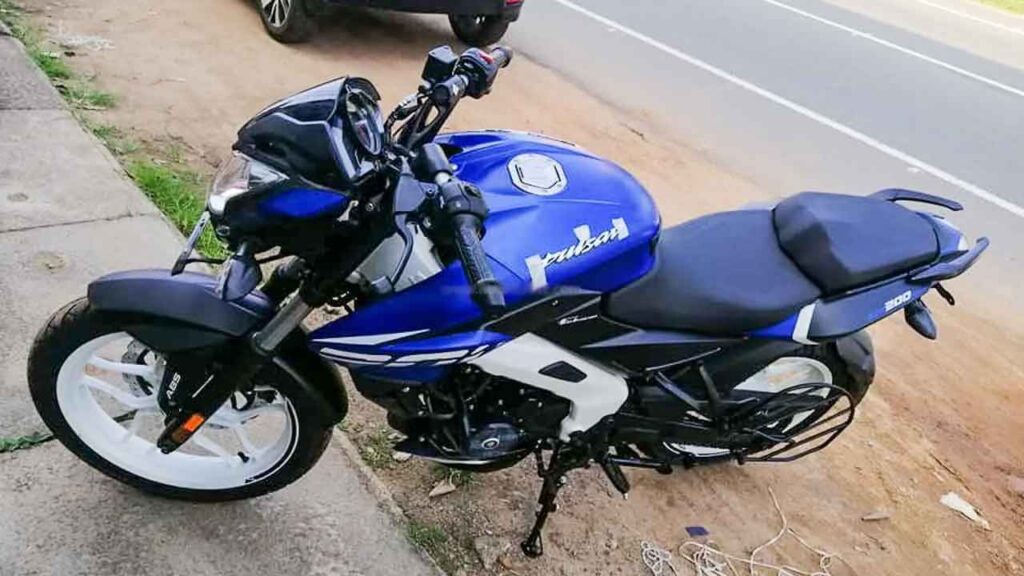 Bajaj Pulse 150