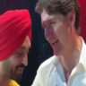 Diljit Dosanjh Viral Video: Diljit Dosanjh was on the stage and suddenly the Prime Minister arrived from behind, see viral video