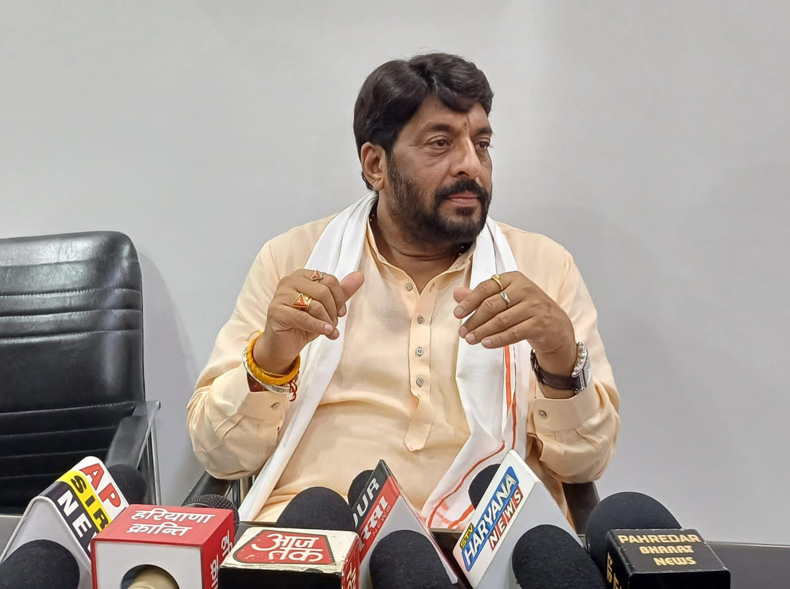 Will release manifesto soon, decision on seat sharing will also be taken soon: Gopal Kanda Send feedback