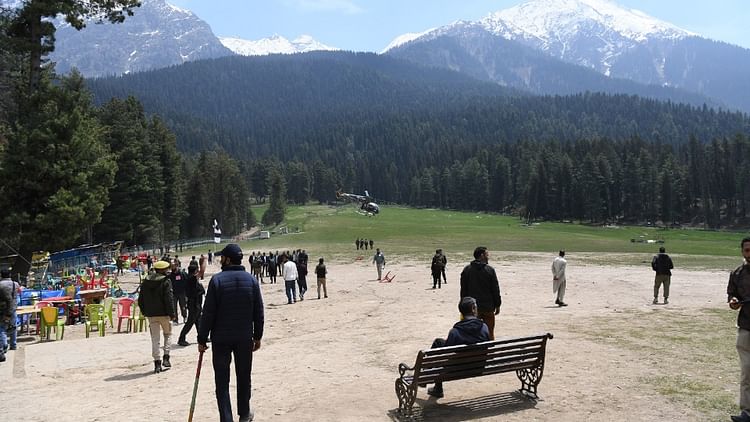 pahalgam-terrorist-attack_a4e8b244750dff5c04a28104dbb4265b.jpeg