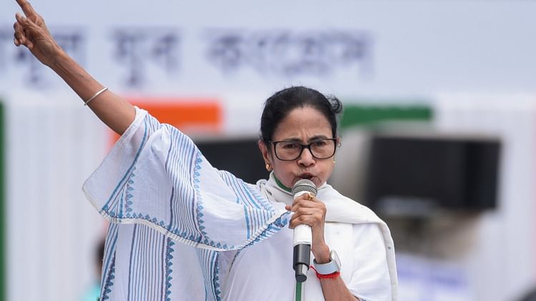 pashacama-bgal-ka-makhayamatara-mamata-bnaraja_5fbb58f106643b7c38d62bf16f428fcd.jpeg