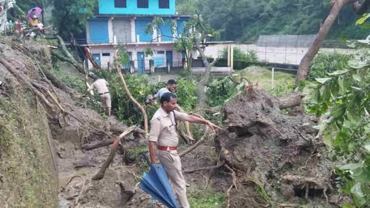 chamoli-cloudburst_691035b6a9cc2cb633f11e7e536b9a43.jpeg