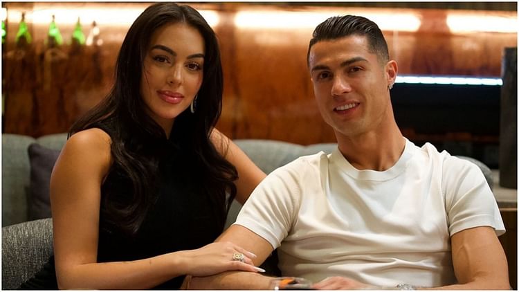 cristiano-ronaldo-georgina-rodriguez-engaged-after-8-years-of-relationship-ronaldo-georgina-kids_d57ff1ef3907e56853600a149e725671.jpeg