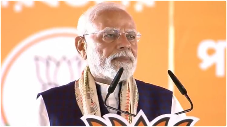 in-bengal-the-centres-money-is-spent-on-tmc-cadres-pm-modis-scathing-attack-on-trinamool-congr_4028ec433a4b5ac3145a2f8739c7dff1.jpeg