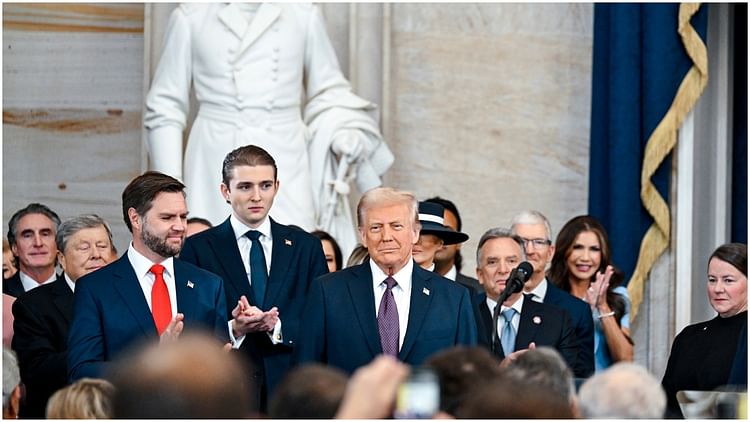 jd-vance-donald-trump_a3c0b46e031b67ea6352a5e89c93c792.jpeg
