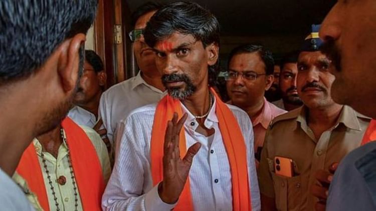 manoj-jarange_bf2c5c6a901d3a7d511497438197d4d8.jpeg