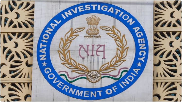 nia-sleuths-question-kolkata-based-travel-agencys-owner-in-pak-espionage-case_a9a81f173eec792f1bf2f033da0320e2.jpeg