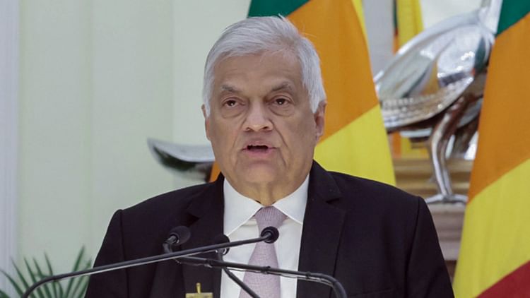 ranil-wickeremesinghe_9abe202cf257bdd30eed2535dcb4ee6e.jpeg
