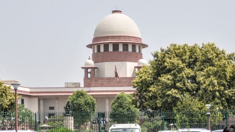 supreme-court-refuse-to-entertain-aap-mp-sanjay-singhs-plea-against-closure-of-105-govt-primary-sch_0adc74fed124da4ac8788dff80b3d06d.jpeg