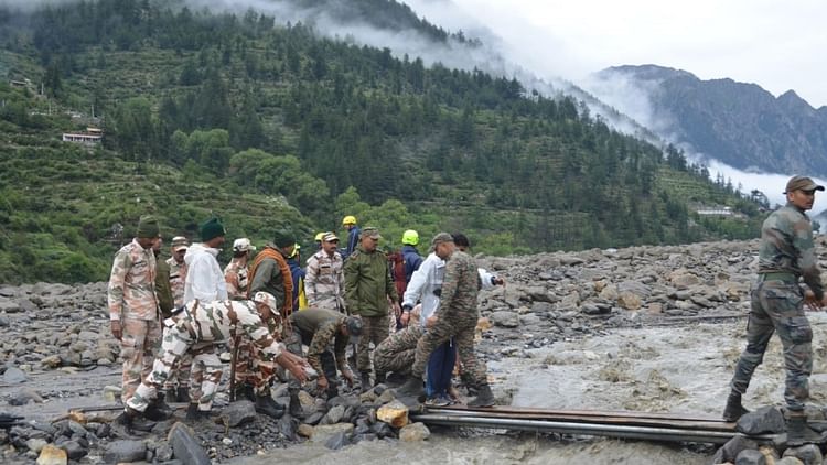 uttarkashi-cloud-burst_12b9949a4ebe905c51bb091b364fc66d.jpeg