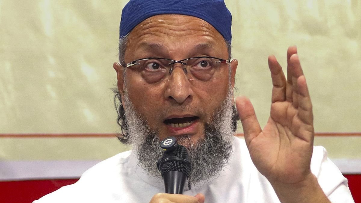 asaduddin-owaisi-on-deepu-das-1766939661.jpg