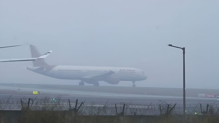delhi-airport-fog-1767157438.jpg