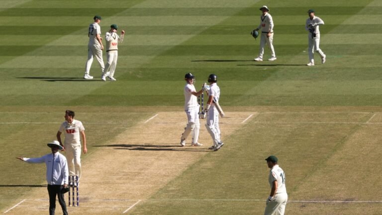 england-vs-australia-ap-1766999062.jpg
