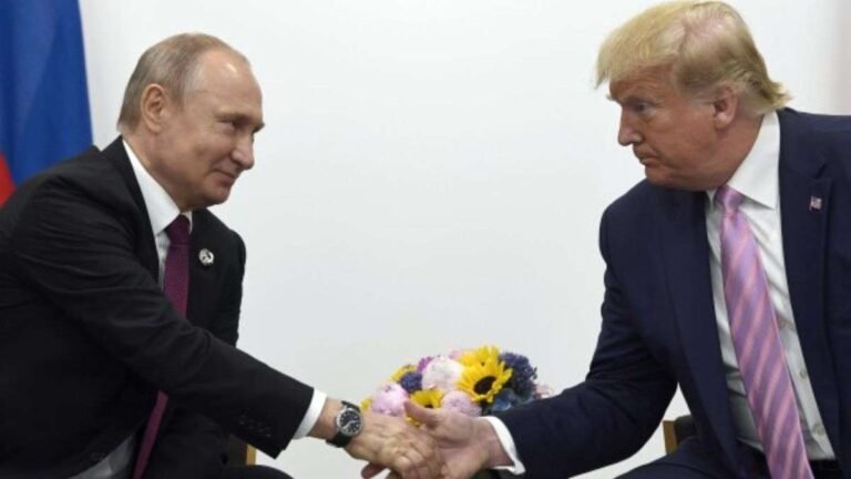 putin-and-trump-1767070996.jpg