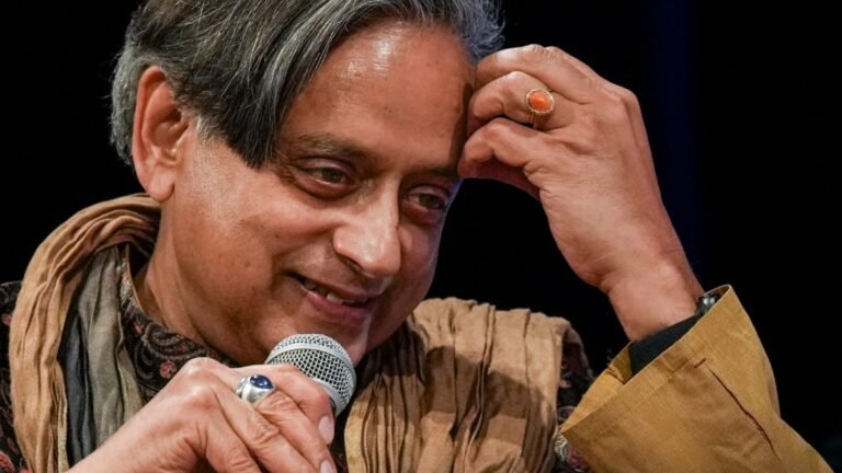 shashi-tharoor-on-bangladeshi-immigrants-1766666261.jpg