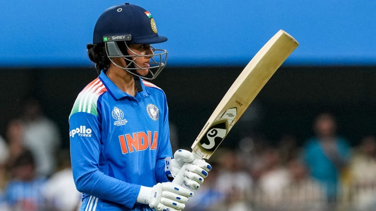 smriti-mandhana-7-pti-1767075124.jpg