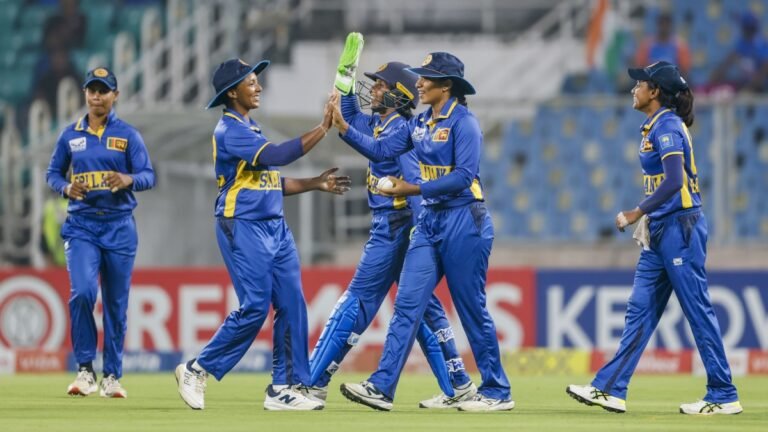 sri-lanka-women-cricket-team-1767148807.jpg