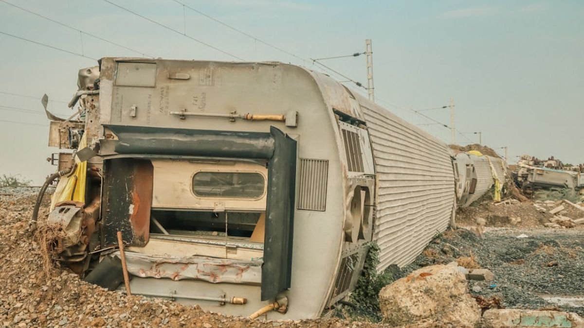 train-accident-1767145847.jpg