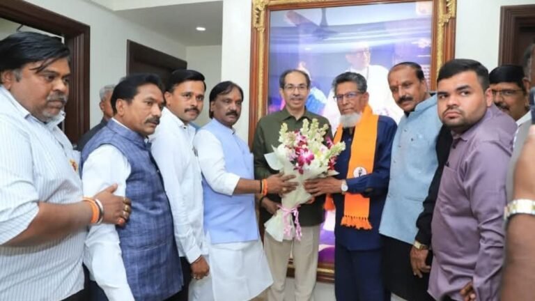 uddhav-thackeray-rasheed-mamu-1766767825.jpg