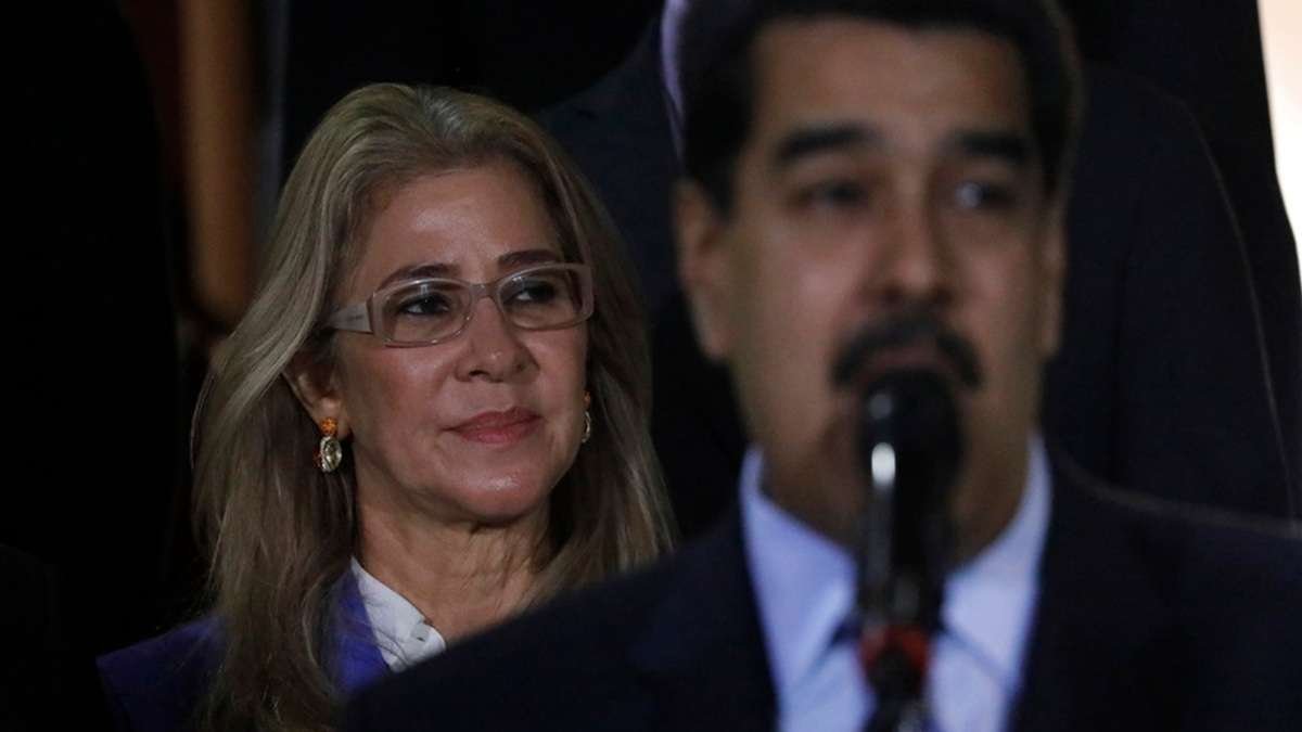 maduro-and-his-wife-1767453469.jpg