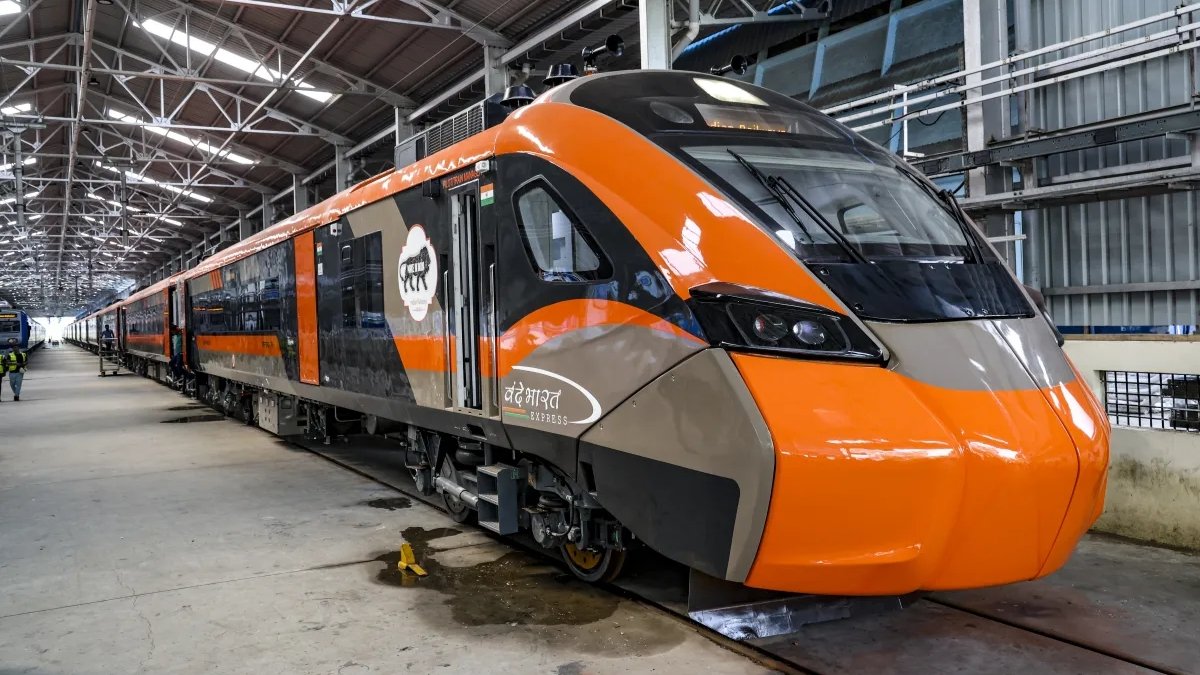 vande-bharat-sleeper-1-1767256404.jpg