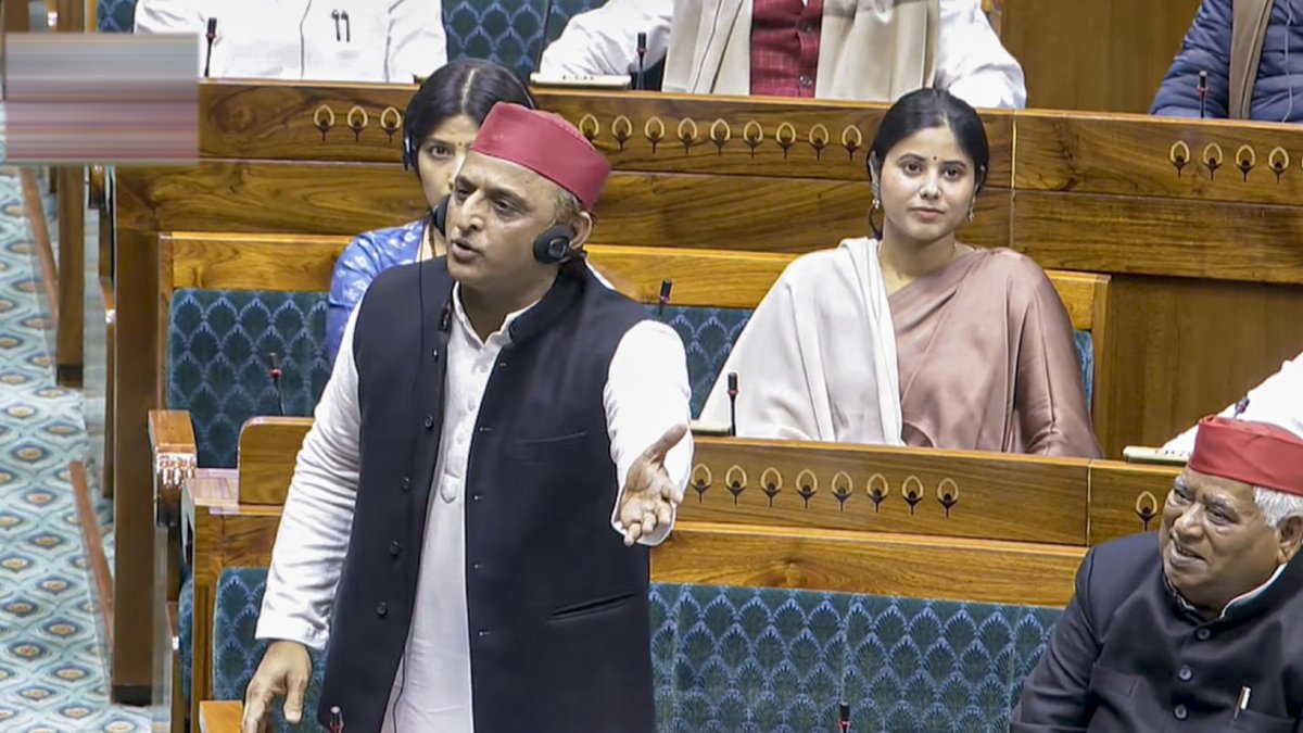 akhilesh-yadav-4-1770033173.jpg